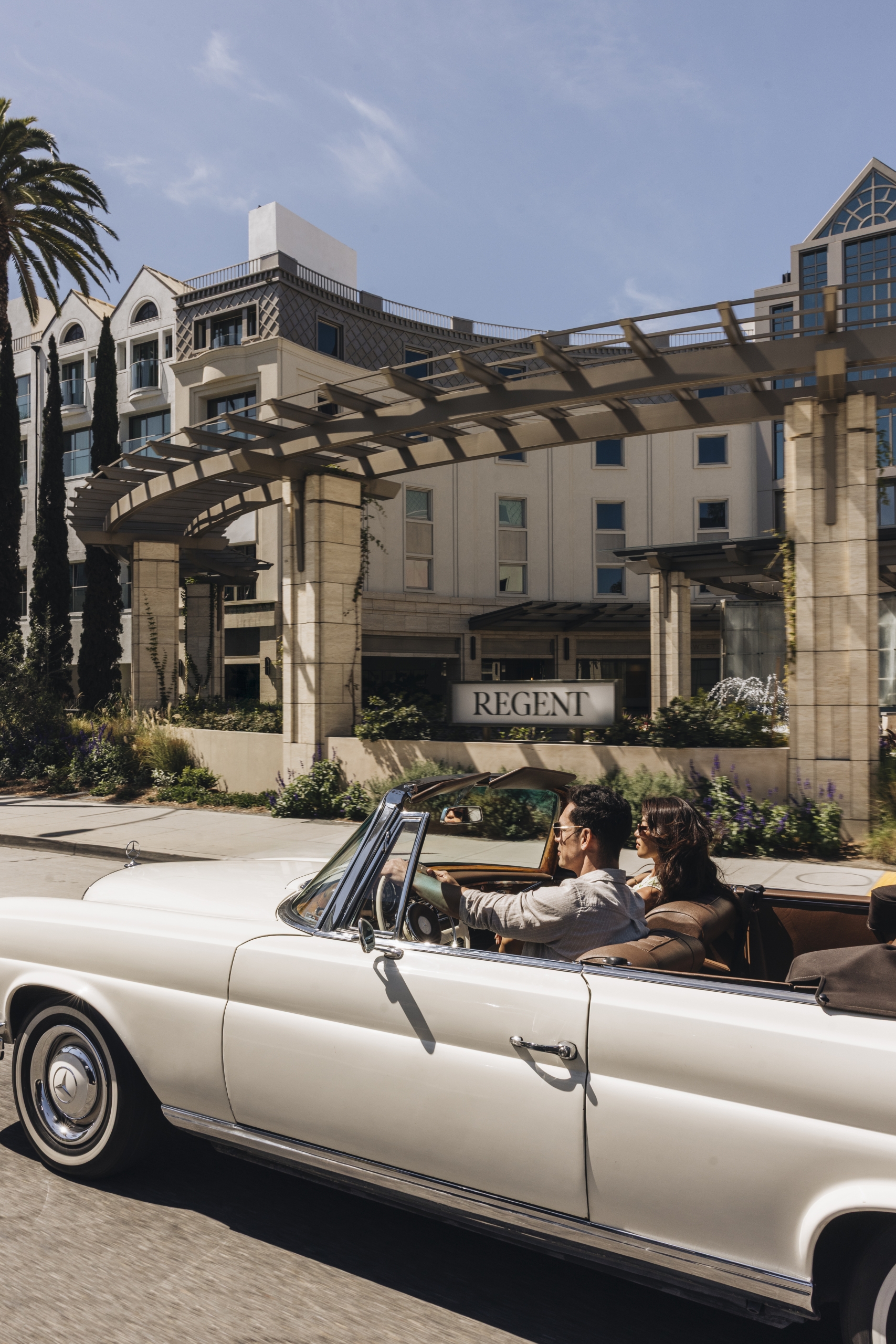 SILENT AUCTION: A Weekend at Regent Santa Monica Beach - Image 2